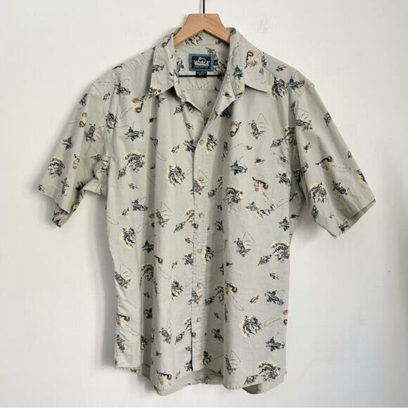 Woolrich Fishing Short Sleeve Button Up Size L - Picture 1 of 6